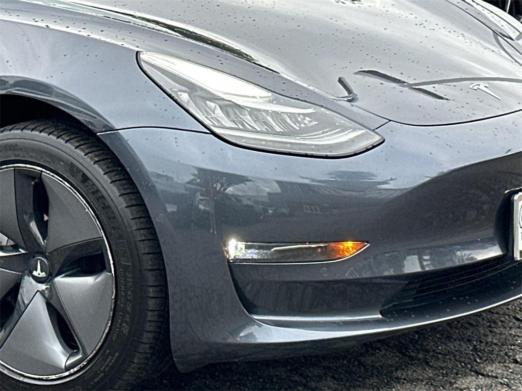 used 2018 Tesla Model 3 car, priced at $21,000