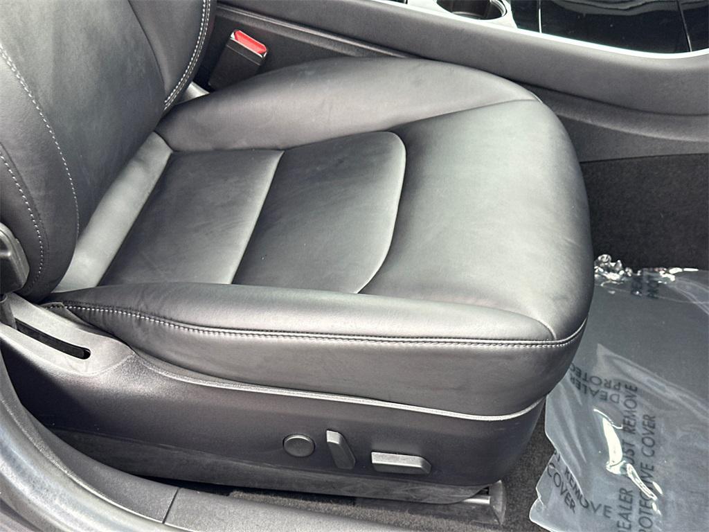 used 2018 Tesla Model 3 car, priced at $21,000