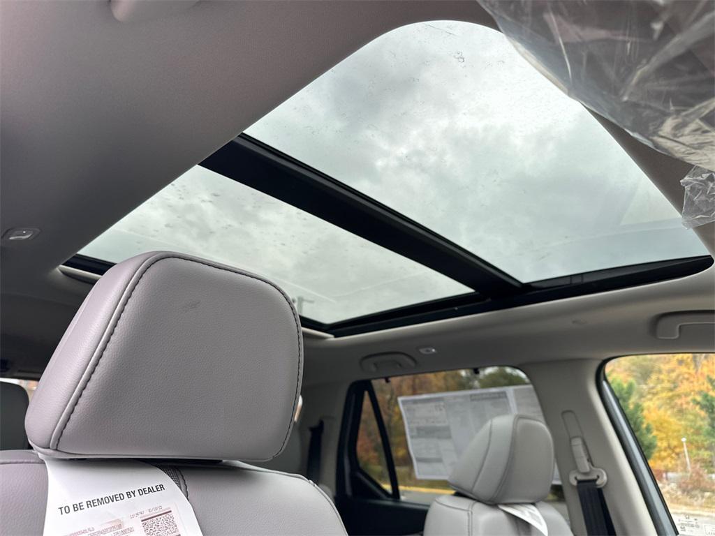 new 2025 Honda Pilot car, priced at $48,566