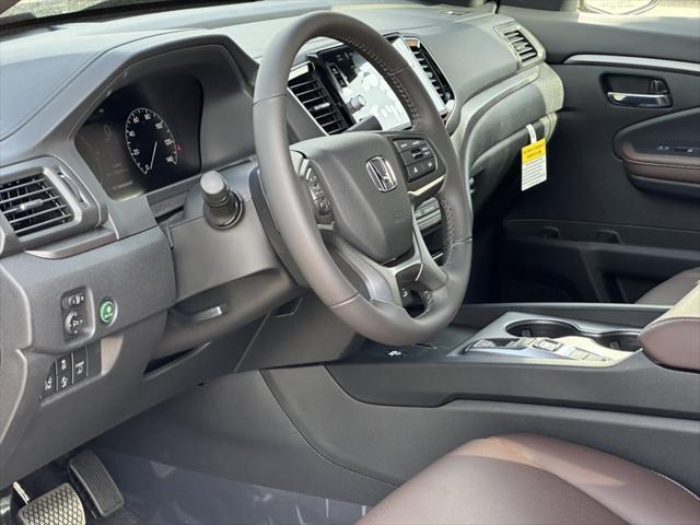 new 2025 Honda Ridgeline car, priced at $41,765