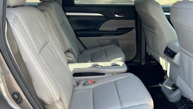 used 2018 Toyota Highlander car, priced at $24,000