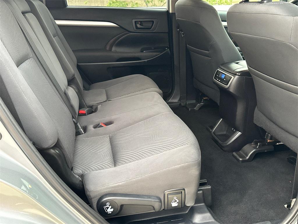 used 2019 Toyota Highlander car, priced at $22,500