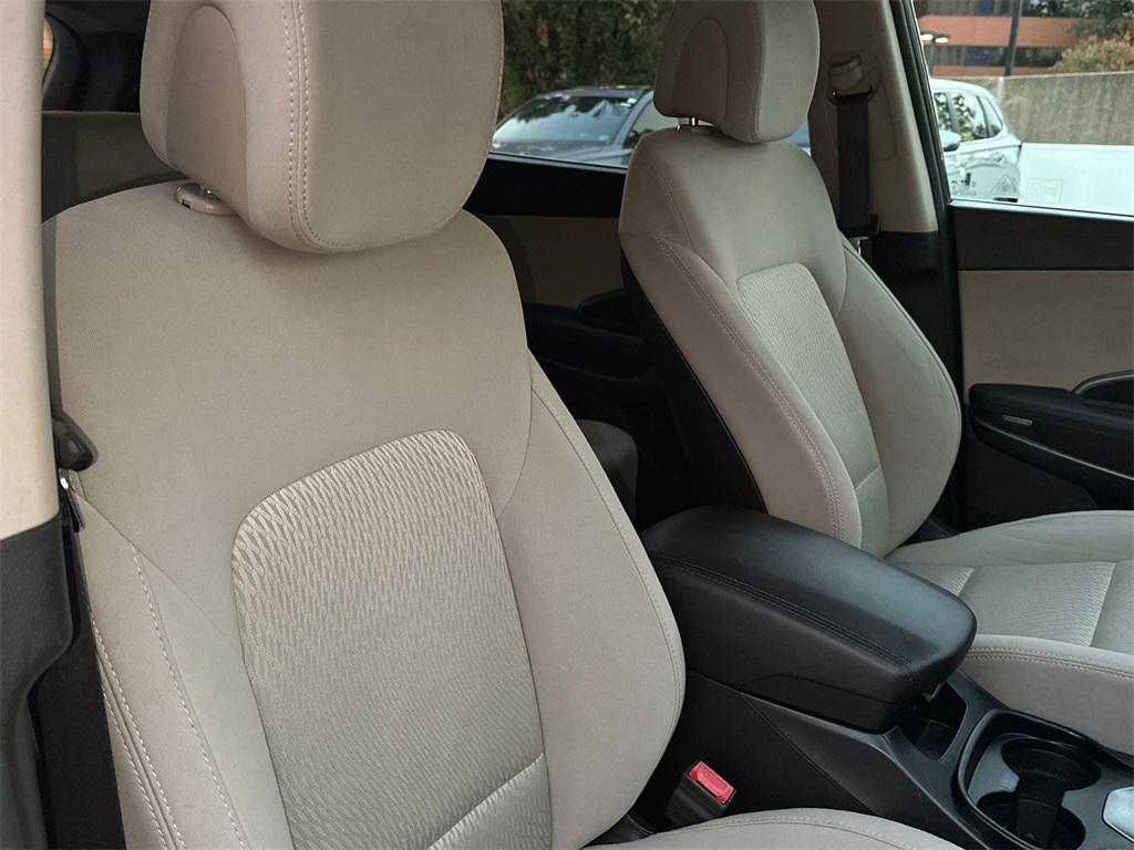 used 2015 Hyundai Santa Fe car, priced at $9,000
