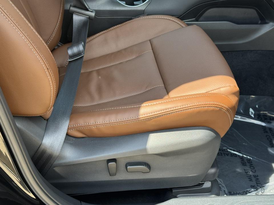 used 2025 Subaru Outback car, priced at $37,500