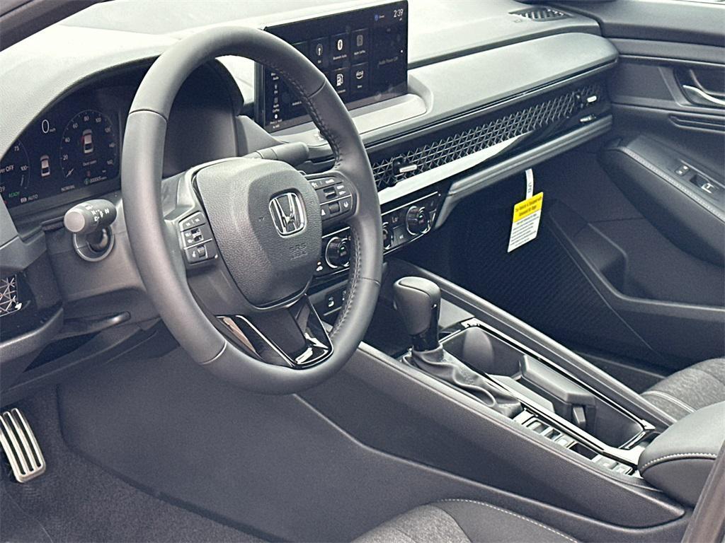 new 2025 Honda Accord Hybrid car, priced at $33,655