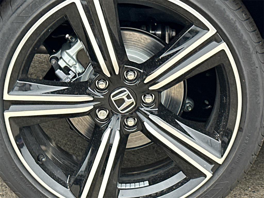 new 2025 Honda Accord Hybrid car, priced at $33,655