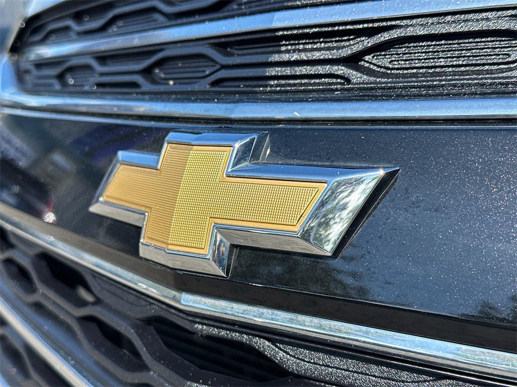 used 2017 Chevrolet Equinox car, priced at $12,000