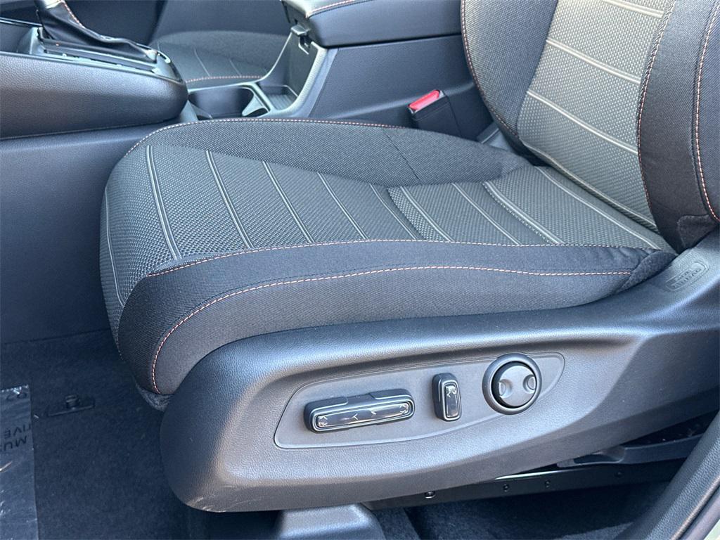 new 2026 Honda CR-V Hybrid car, priced at $38,665