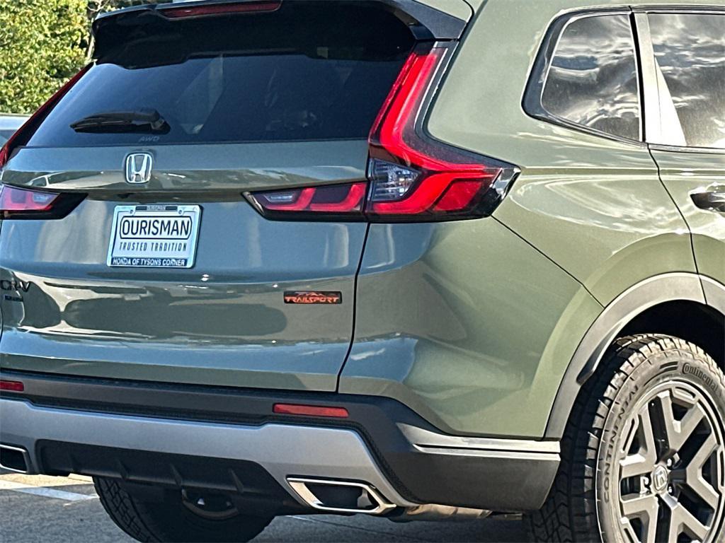 new 2026 Honda CR-V Hybrid car, priced at $38,665