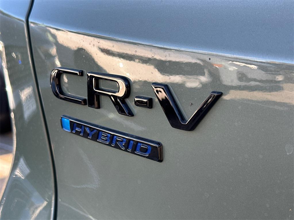 new 2026 Honda CR-V Hybrid car, priced at $38,665