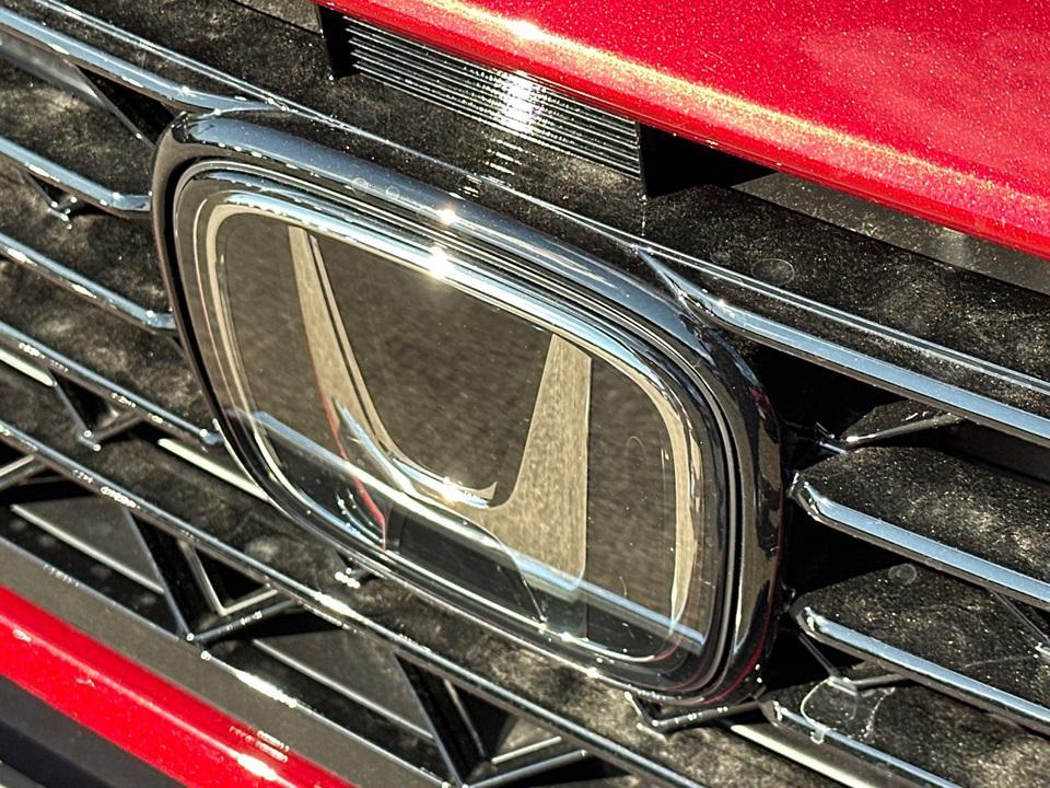 new 2025 Honda Accord car, priced at $30,878