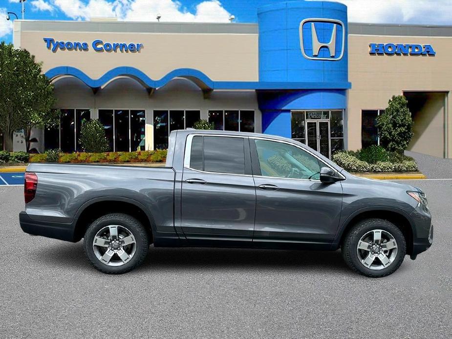 new 2024 Honda Ridgeline car, priced at $43,975