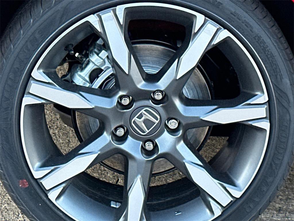 new 2026 Honda Civic Hybrid car, priced at $32,614