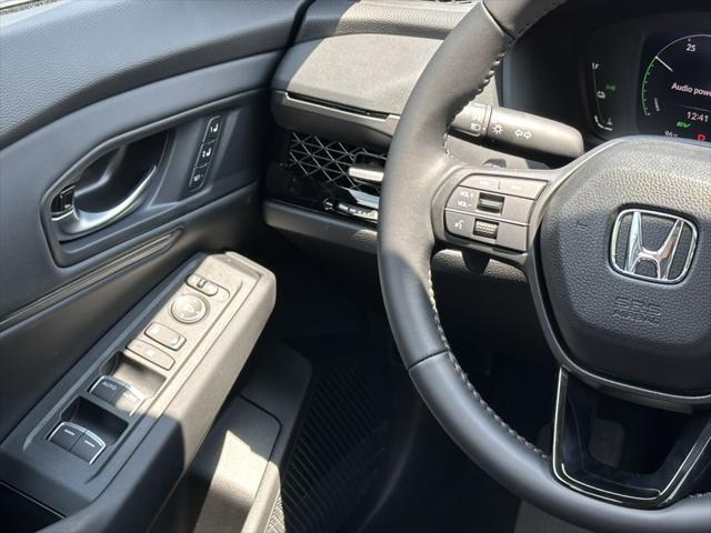 new 2025 Honda Accord Hybrid car, priced at $34,274