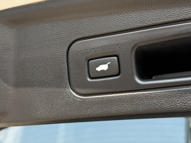 used 2024 Acura MDX car, priced at $50,000