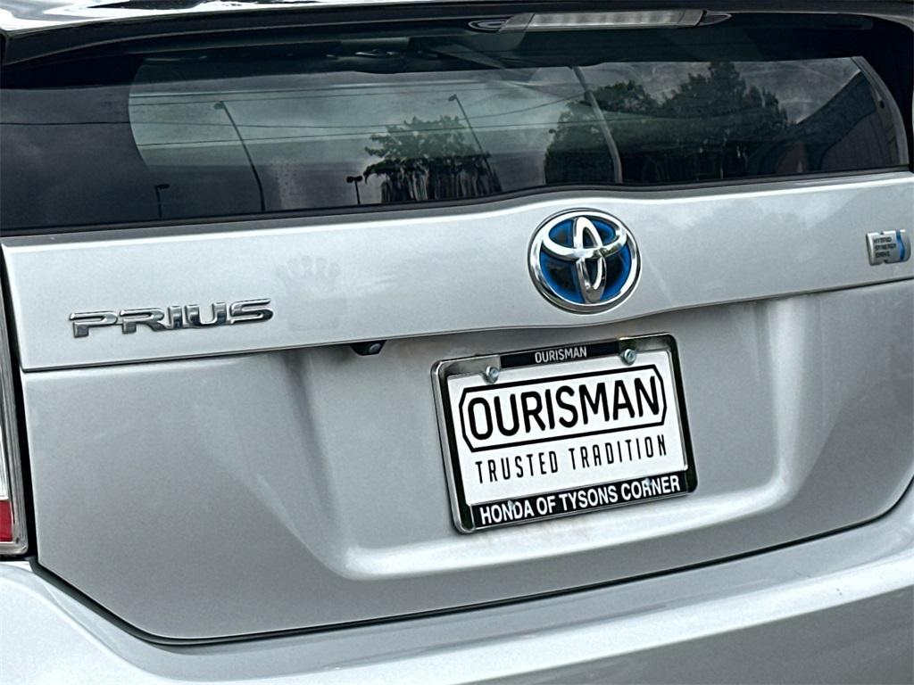 used 2010 Toyota Prius car, priced at $10,000