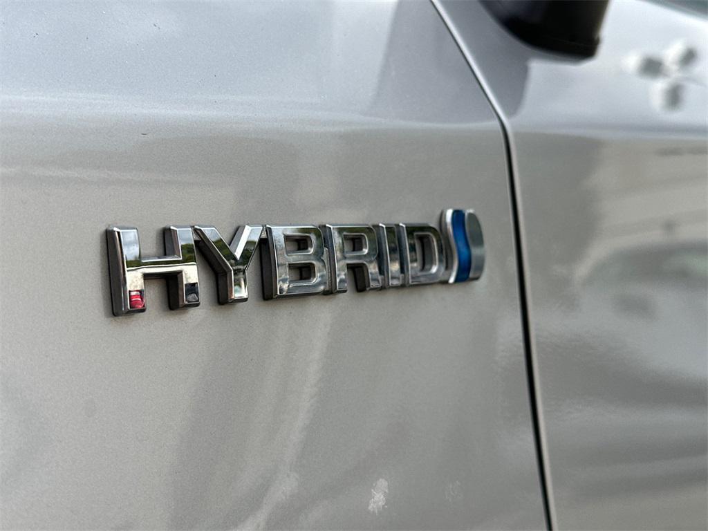 used 2010 Toyota Prius car, priced at $10,000