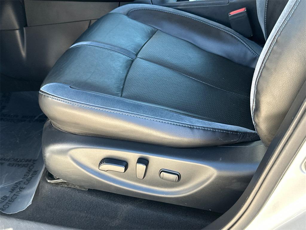 used 2021 Nissan Leaf car, priced at $16,000