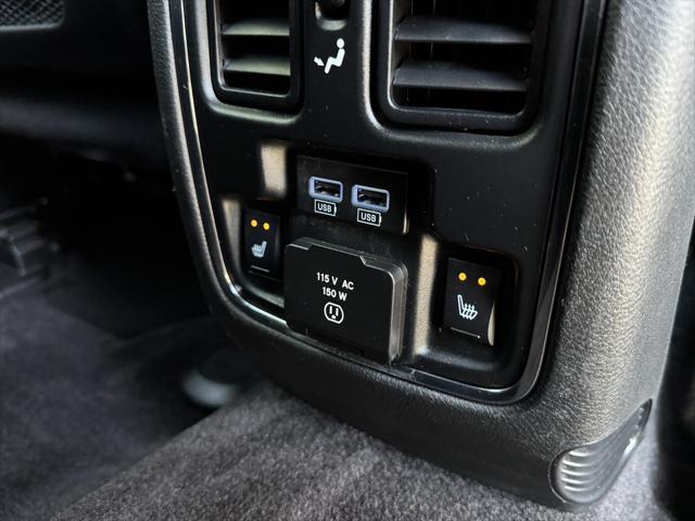 used 2016 Jeep Grand Cherokee car, priced at $15,500