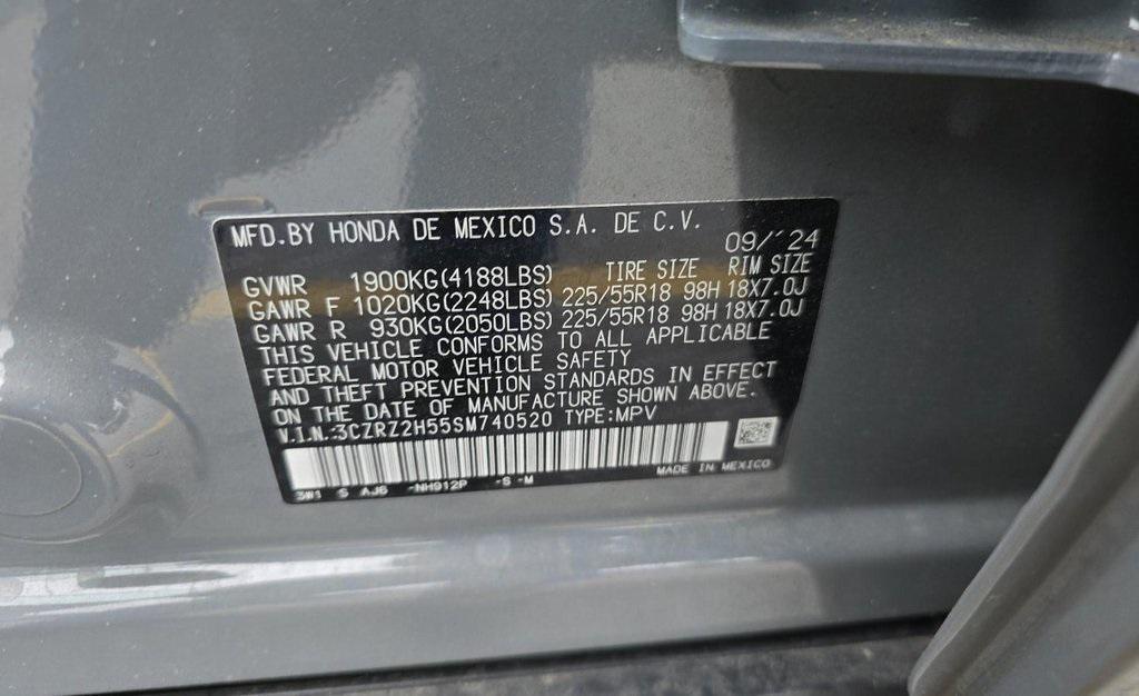 used 2025 Honda HR-V car, priced at $27,500