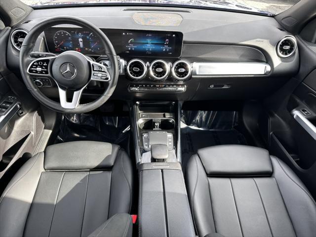 used 2021 Mercedes-Benz GLB 250 car, priced at $30,000