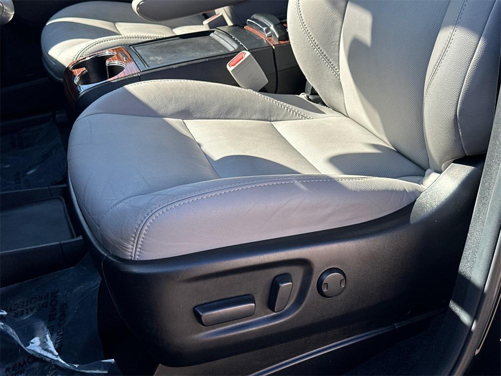 used 2018 Toyota Sienna car, priced at $27,000