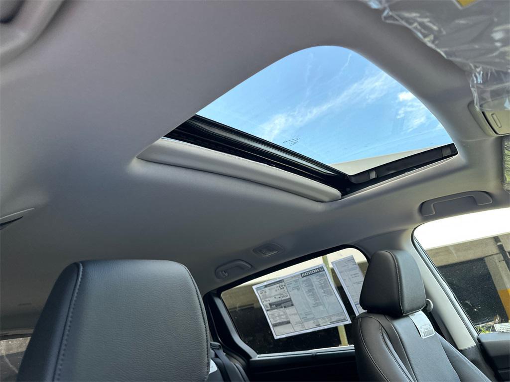 new 2026 Honda Odyssey car, priced at $42,084