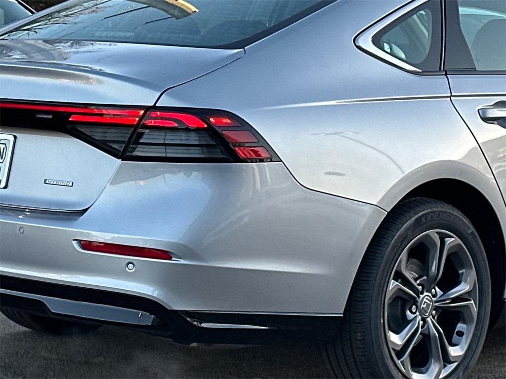 new 2025 Honda Accord Hybrid car, priced at $34,319