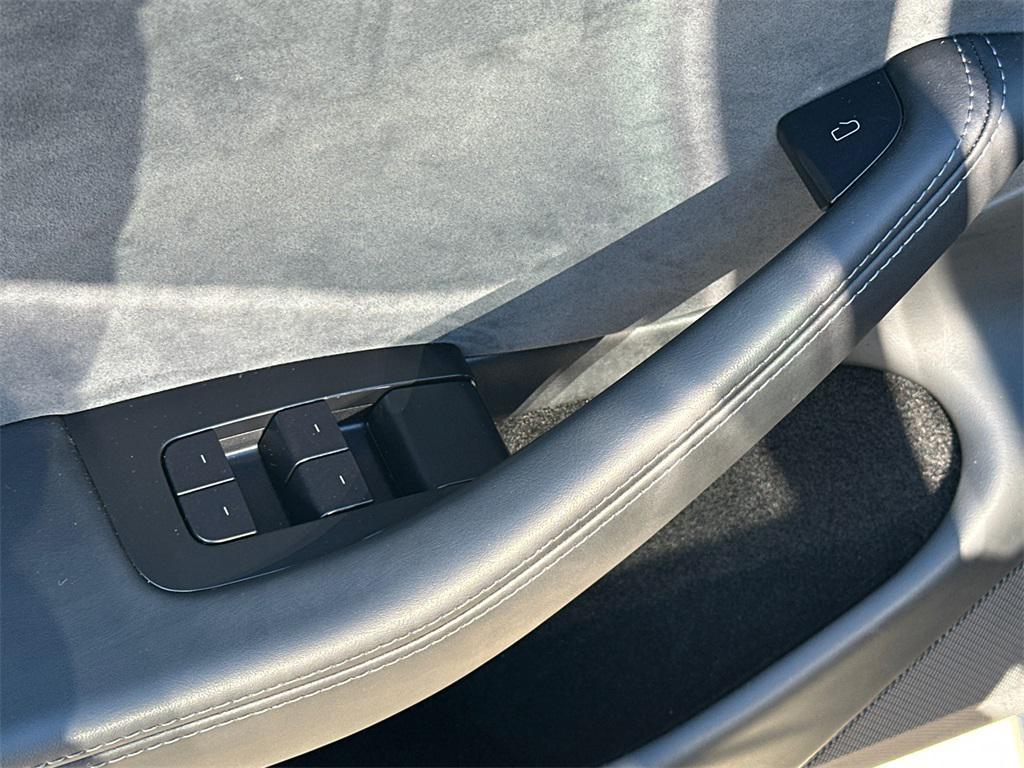 used 2025 Tesla Model 3 car, priced at $35,500