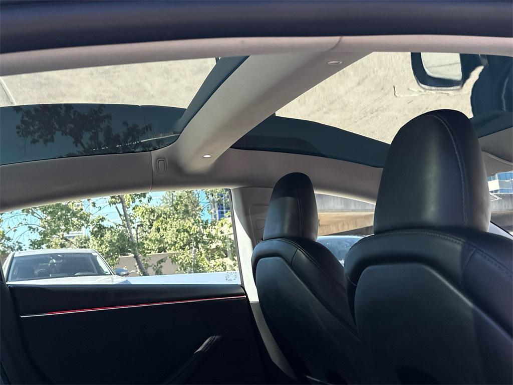 used 2025 Tesla Model 3 car, priced at $35,500