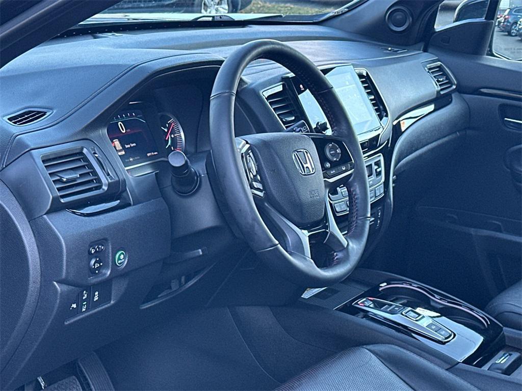 used 2020 Honda Pilot car, priced at $25,500