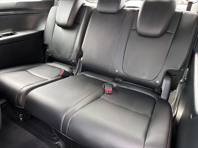 used 2025 Honda Odyssey car, priced at $43,500