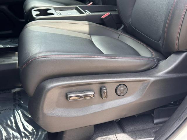 used 2025 Honda Odyssey car, priced at $43,500