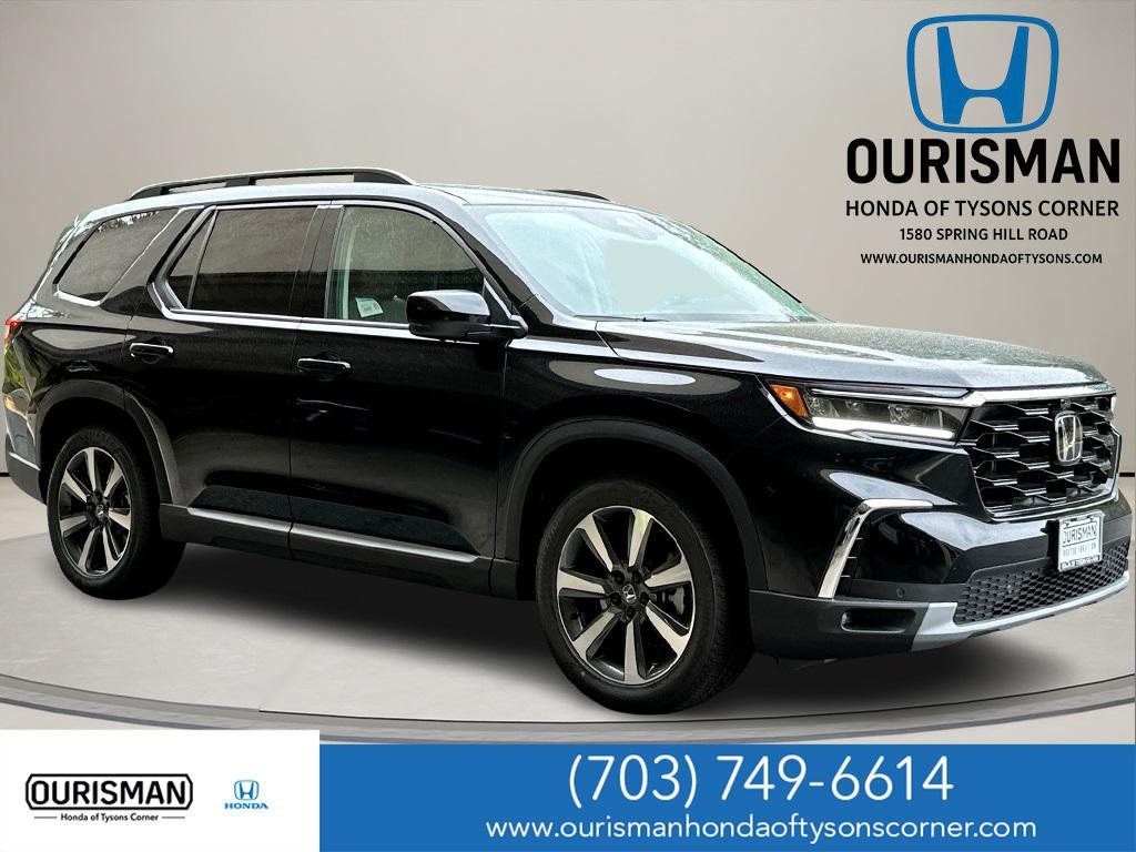 new 2025 Honda Pilot car, priced at $50,771