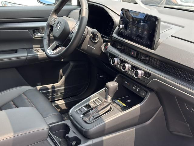 new 2025 Honda CR-V Hybrid car, priced at $39,210
