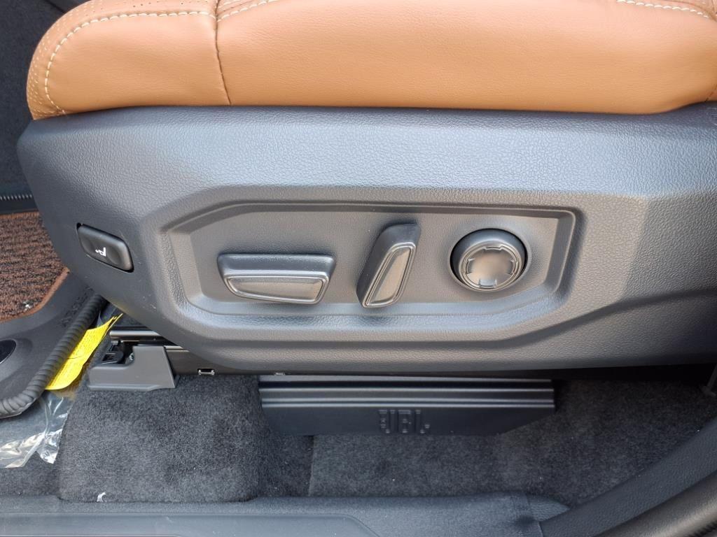 new 2025 Toyota Tundra Hybrid car, priced at $71,188