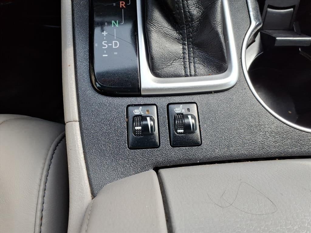 used 2017 Toyota Highlander Hybrid car, priced at $20,953