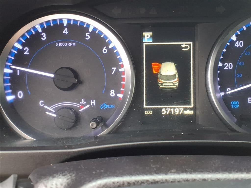 used 2019 Toyota Highlander car, priced at $27,536