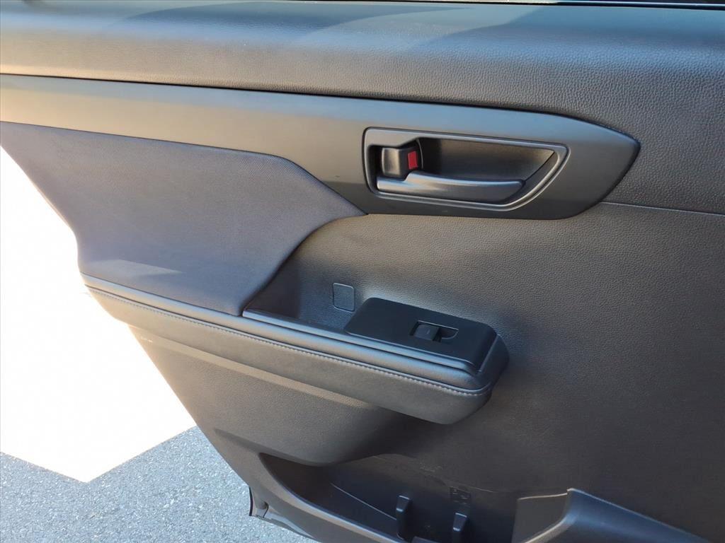 used 2021 Toyota Highlander car, priced at $28,357