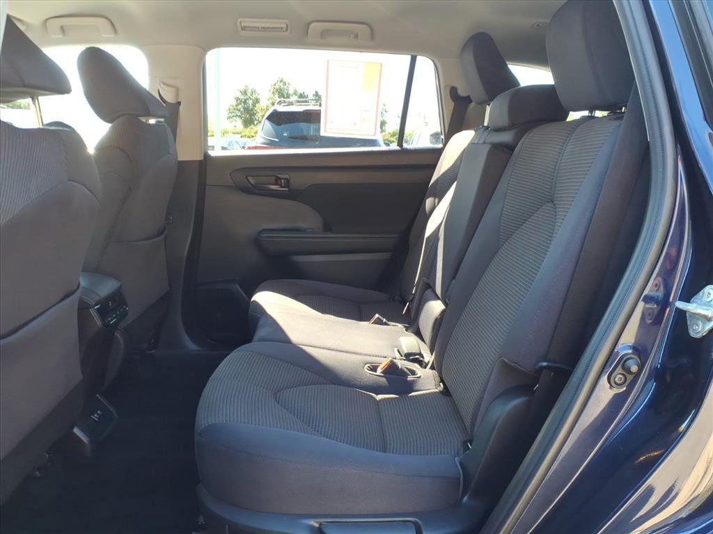 used 2021 Toyota Highlander car, priced at $28,357