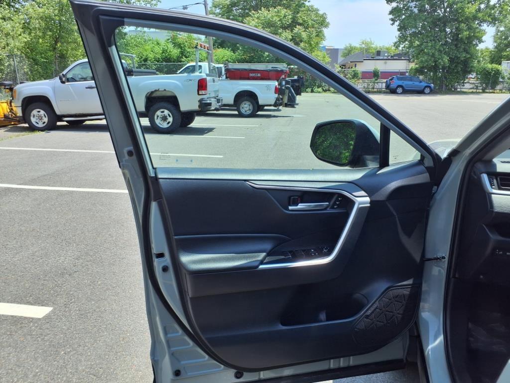 used 2021 Toyota RAV4 Hybrid car, priced at $32,617