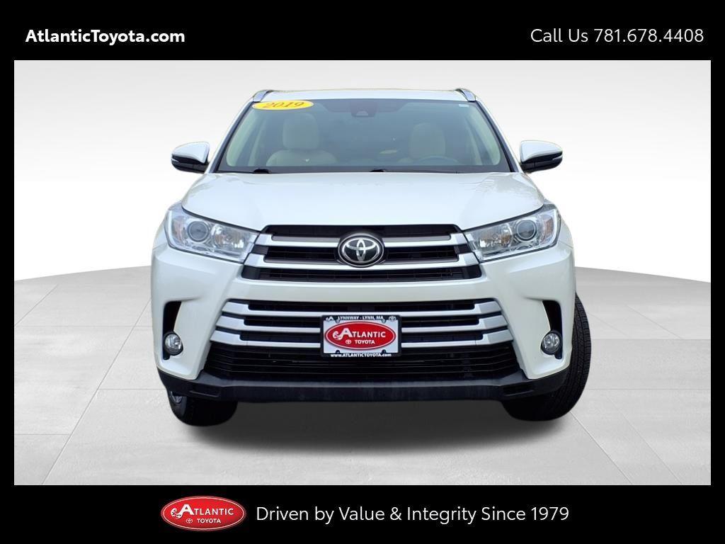 used 2019 Toyota Highlander car, priced at $26,588