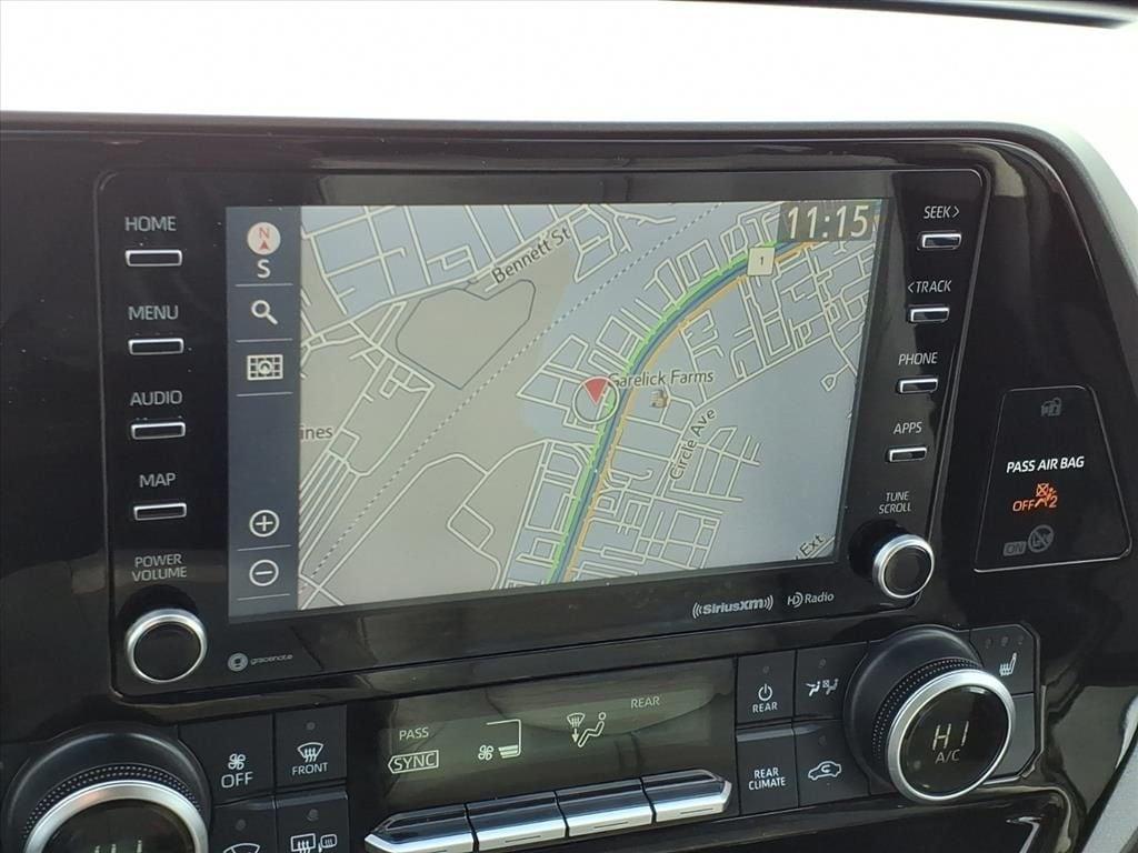 used 2020 Toyota Highlander Hybrid car, priced at $24,786