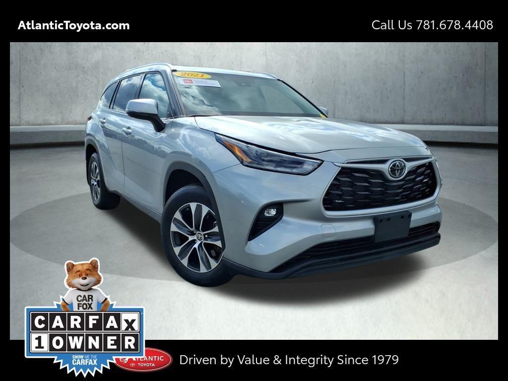 used 2021 Toyota Highlander car, priced at $35,423
