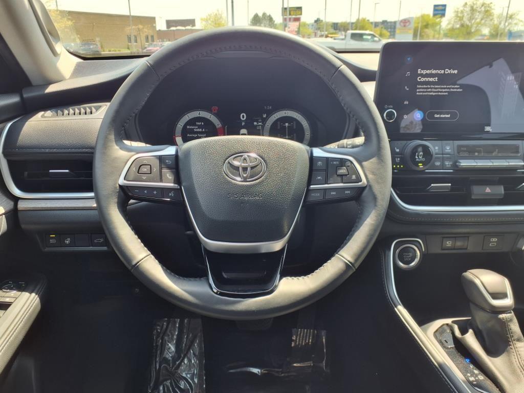 used 2024 Toyota Grand Highlander car, priced at $49,404