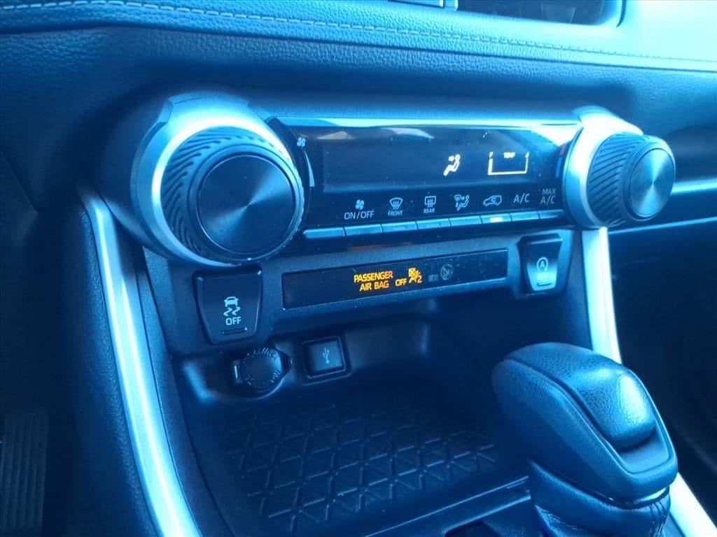 used 2021 Toyota RAV4 car, priced at $23,619