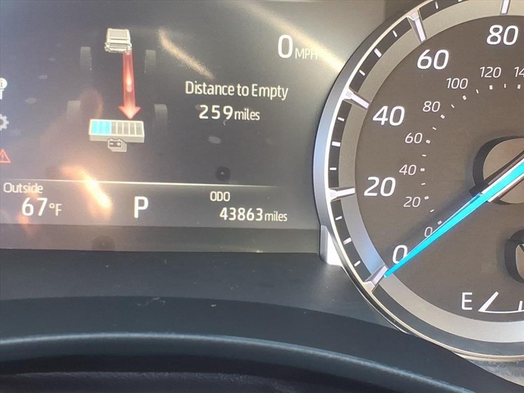 used 2022 Toyota Highlander Hybrid car, priced at $41,853
