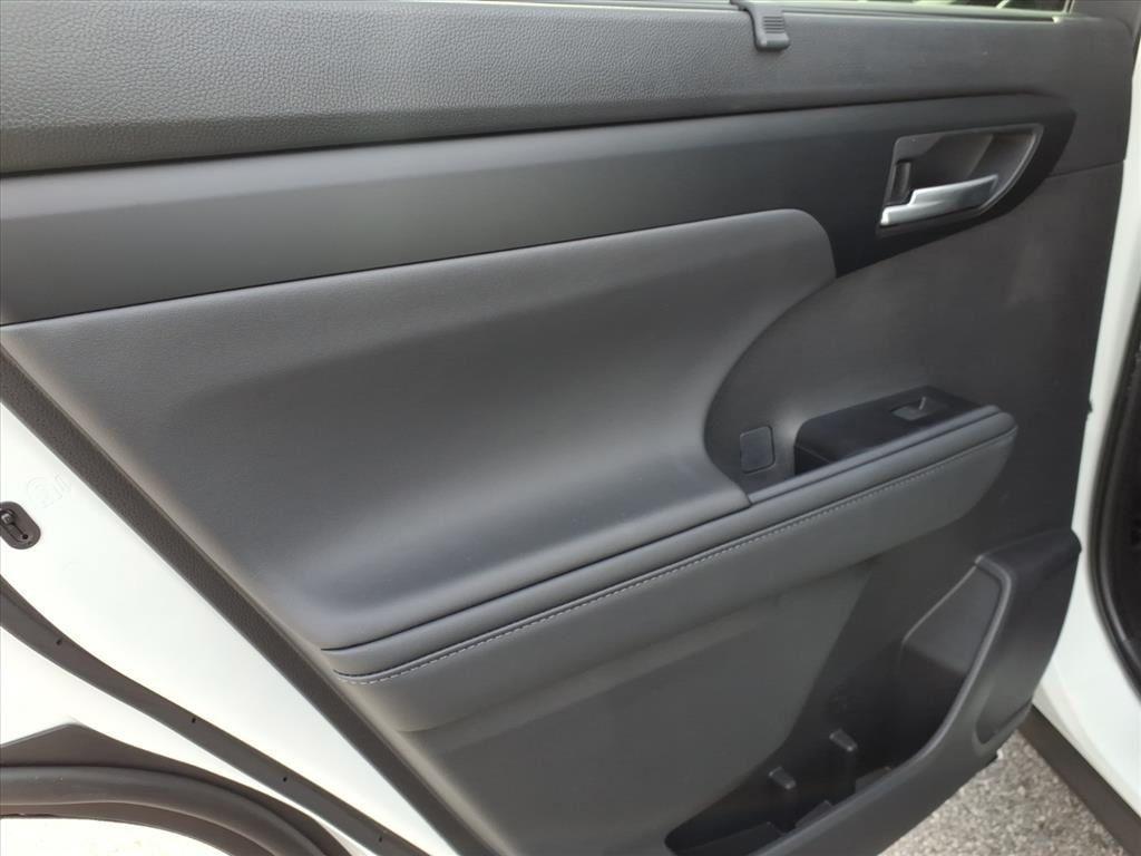 used 2025 Toyota Highlander car, priced at $45,826