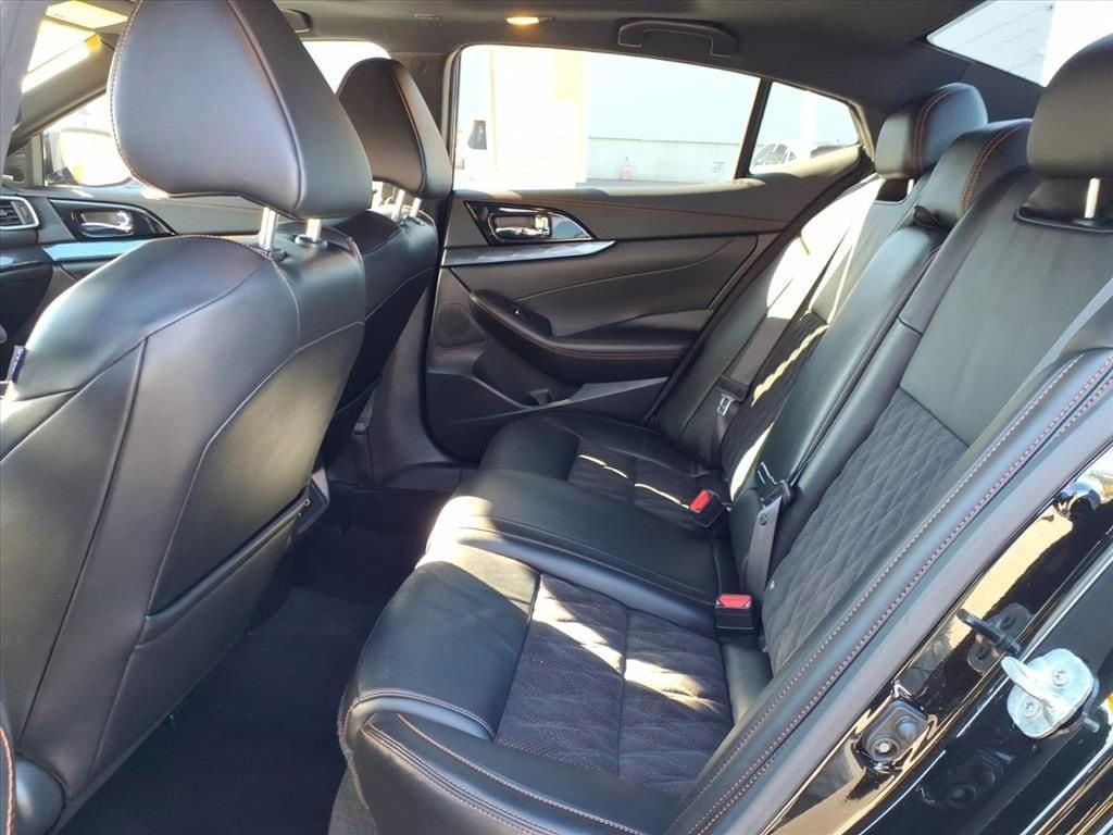 used 2023 Nissan Maxima car, priced at $30,269
