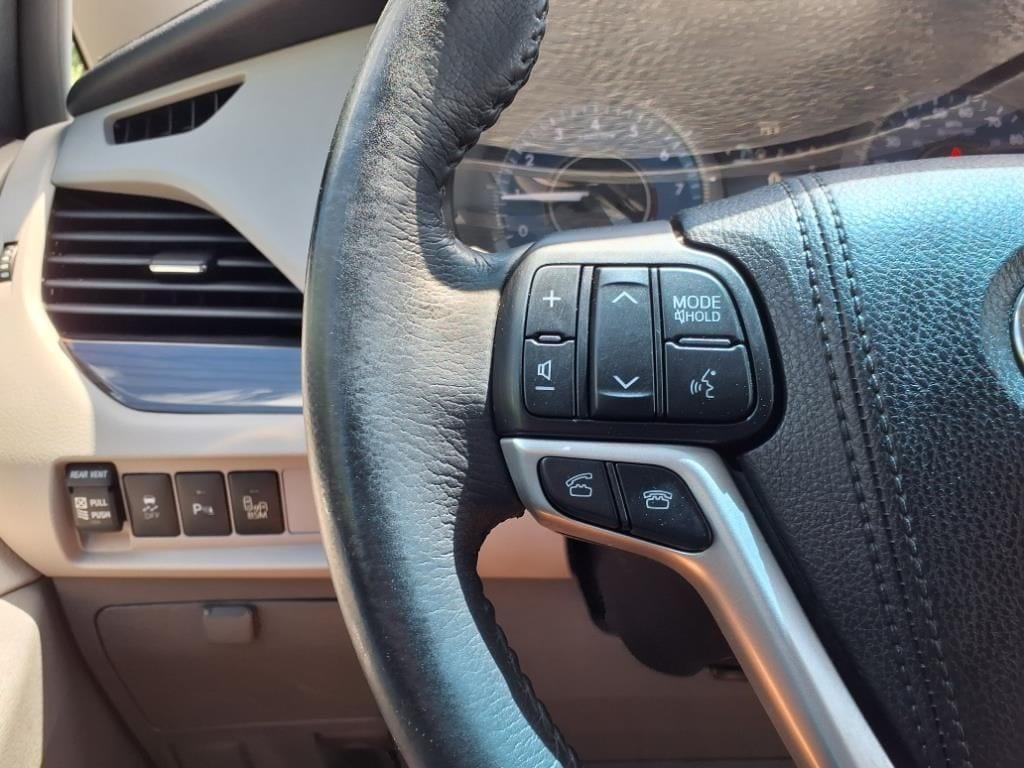 used 2017 Toyota Sienna car, priced at $21,874